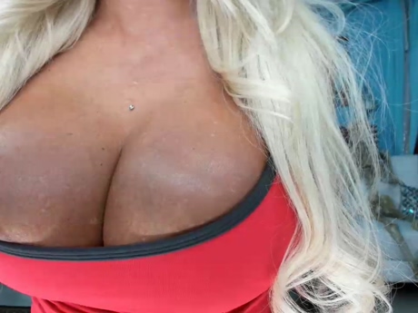 adrianna_fox  20-03-2022